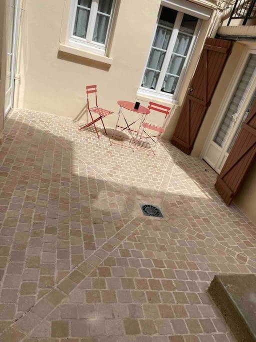 L'Industriel Daire Sens Dış mekan fotoğraf